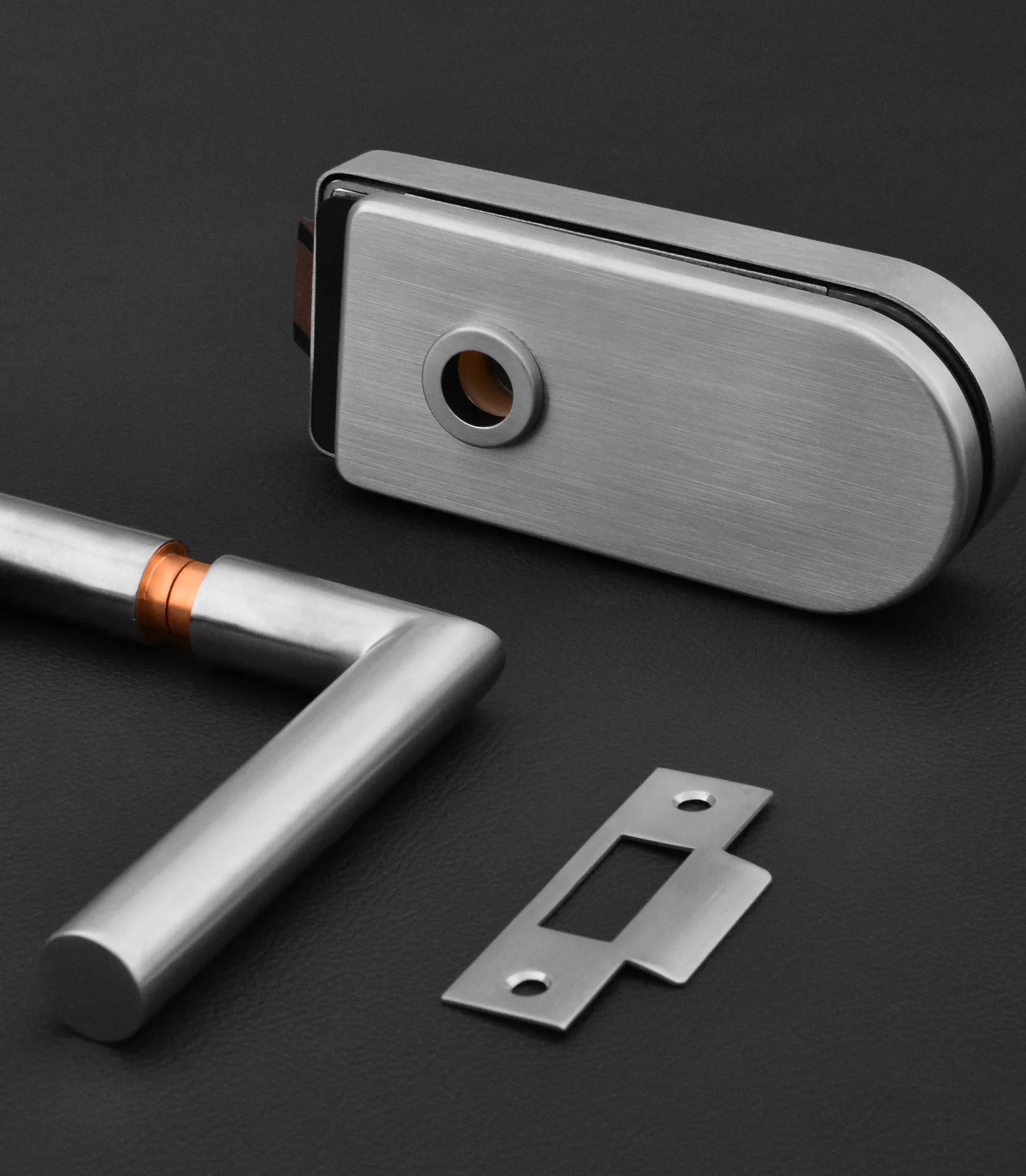 Vier Door Closers